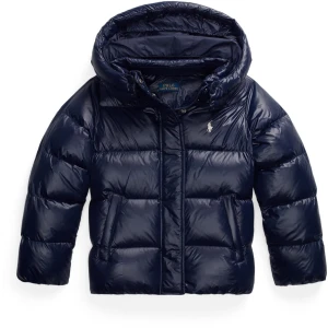 Polo Ralph lauren jacka - En jätte fin märkes jacka som är populär, köpt på kidsbrand store i höst och är sparsamt andvänd kan leta upp kvitto om ni skulle vilja. Ny pris ca 3200 säljer den för 3000 då den är som ny💕 