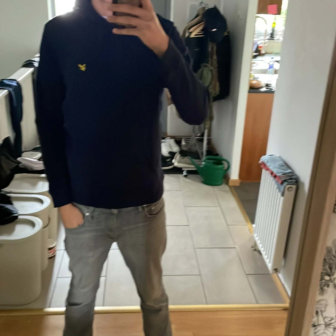 Mörkblå tröja från Lyle & Scott
