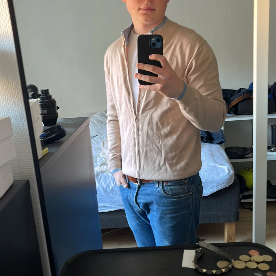 Beige kofta med dragkedja - 2