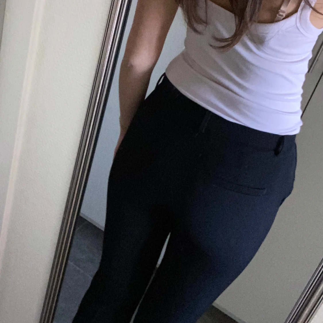 Svarta kostymbyxor från Lindex - 1