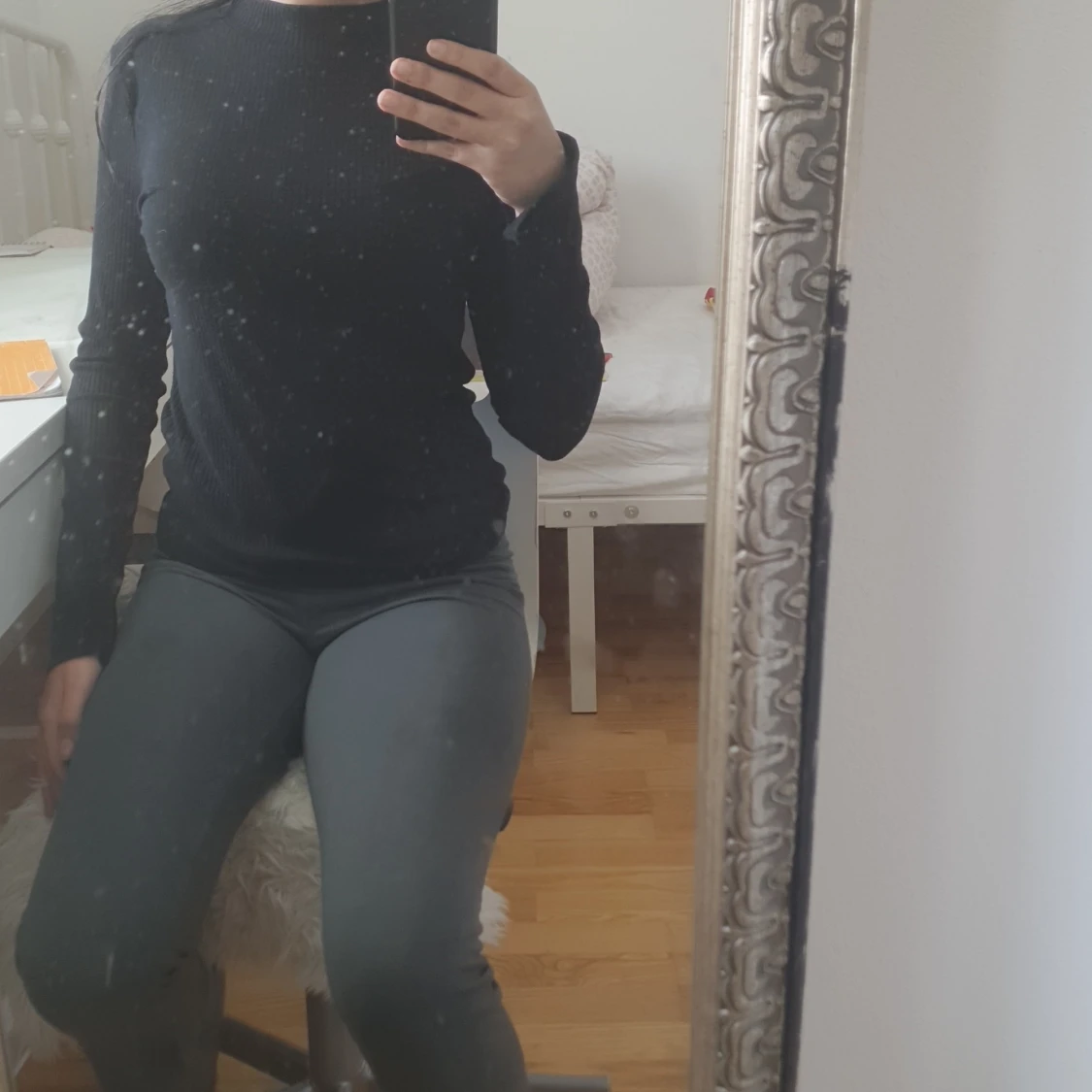 Svart ribbad tröja från 157 - 3