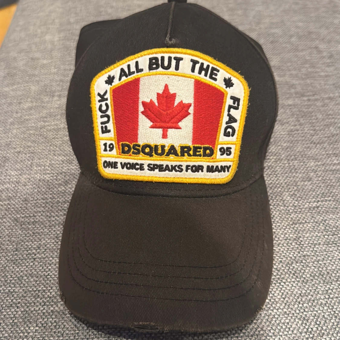 Svart keps från Dsquared2