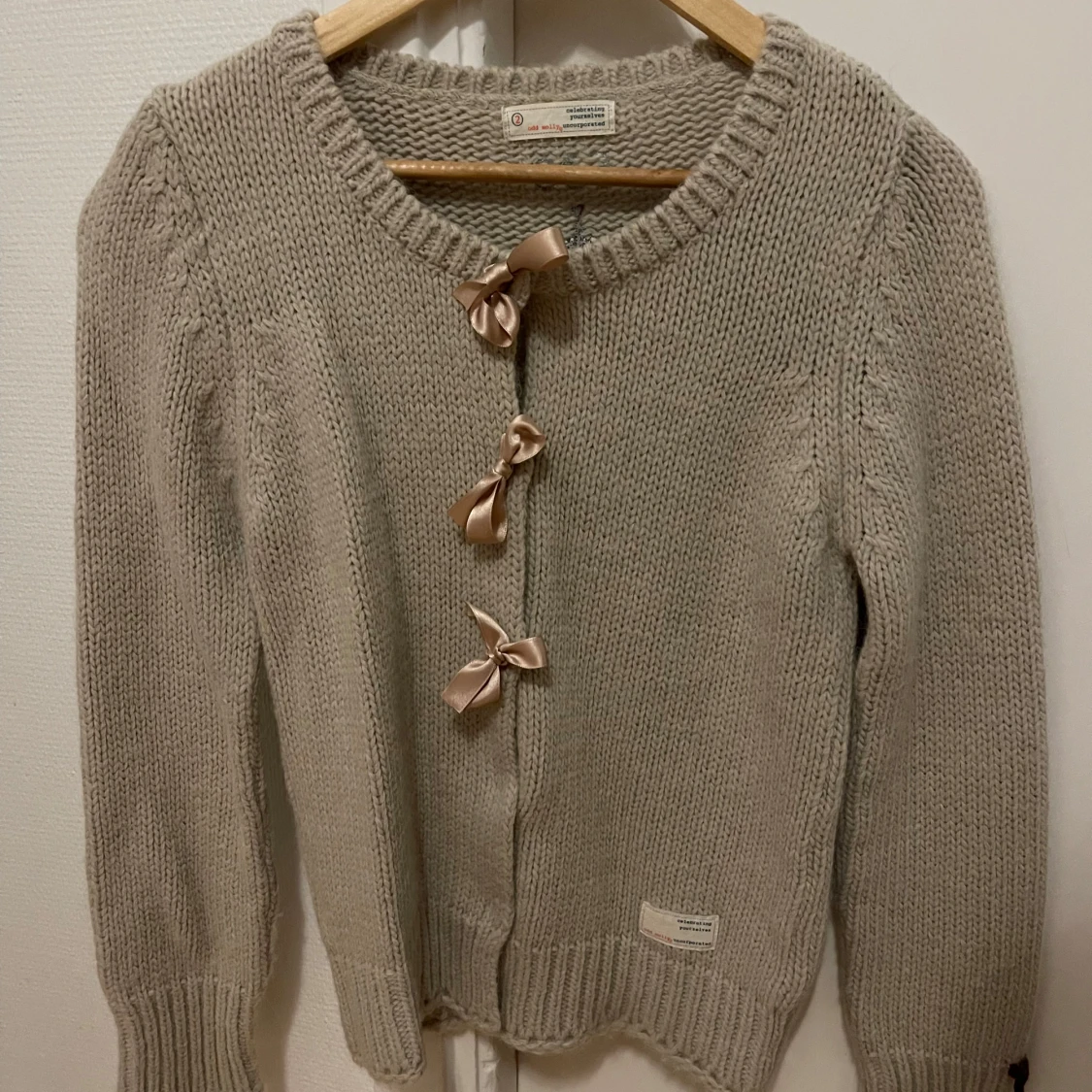 Odd Molly Beige stickad koft 