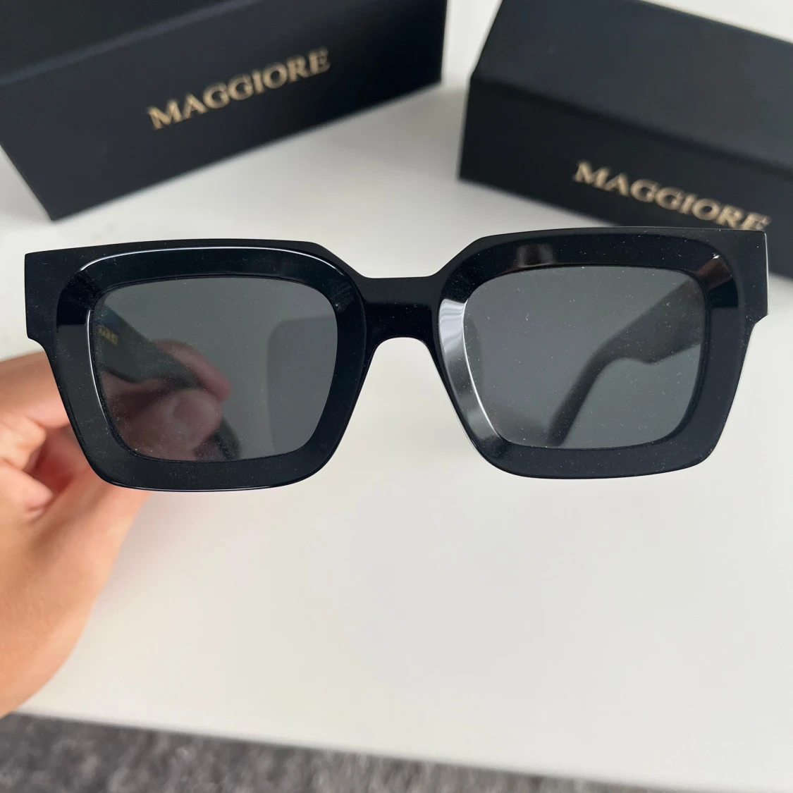 Svarta solglasögon från Maggiore - 1