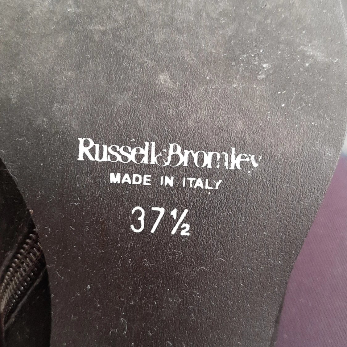 Svarta mockaboots från Russell & Bromley - 3