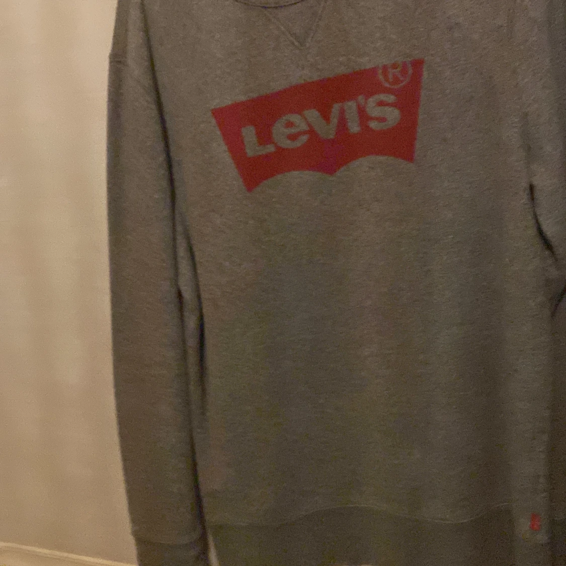 Grå tröja från Levi's