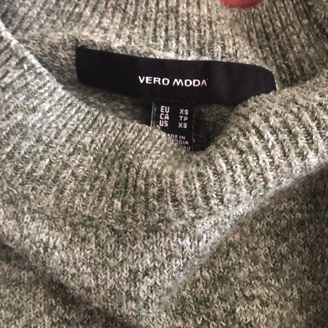 Grön stickad tröja från Vero Moda - 2