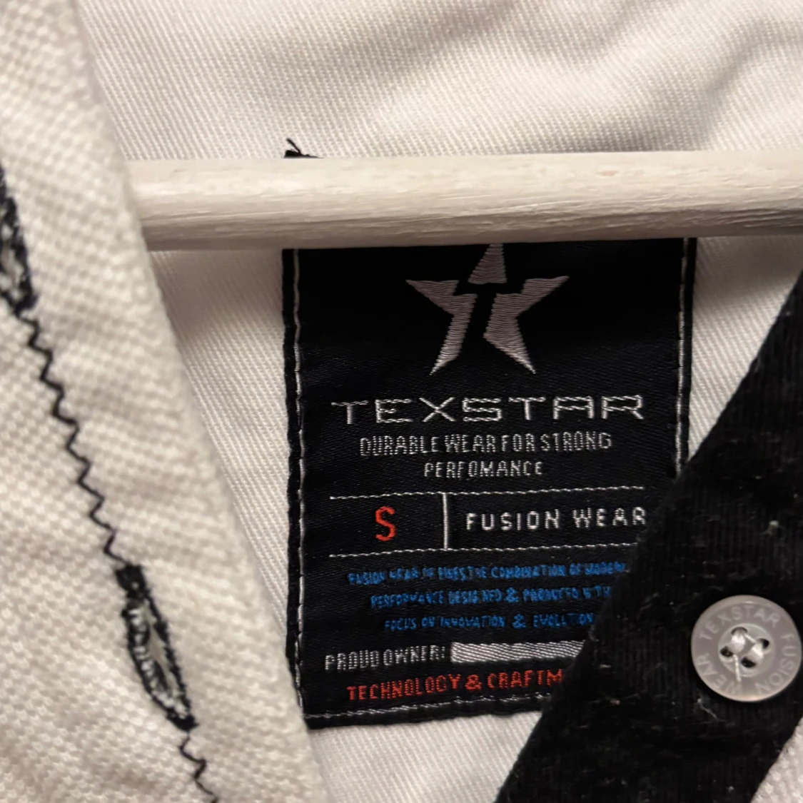 Vit kortärmad pikétröja från Texstar - 2