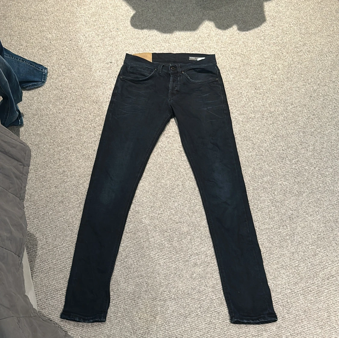 Mörk blåa dondup jeans - 3