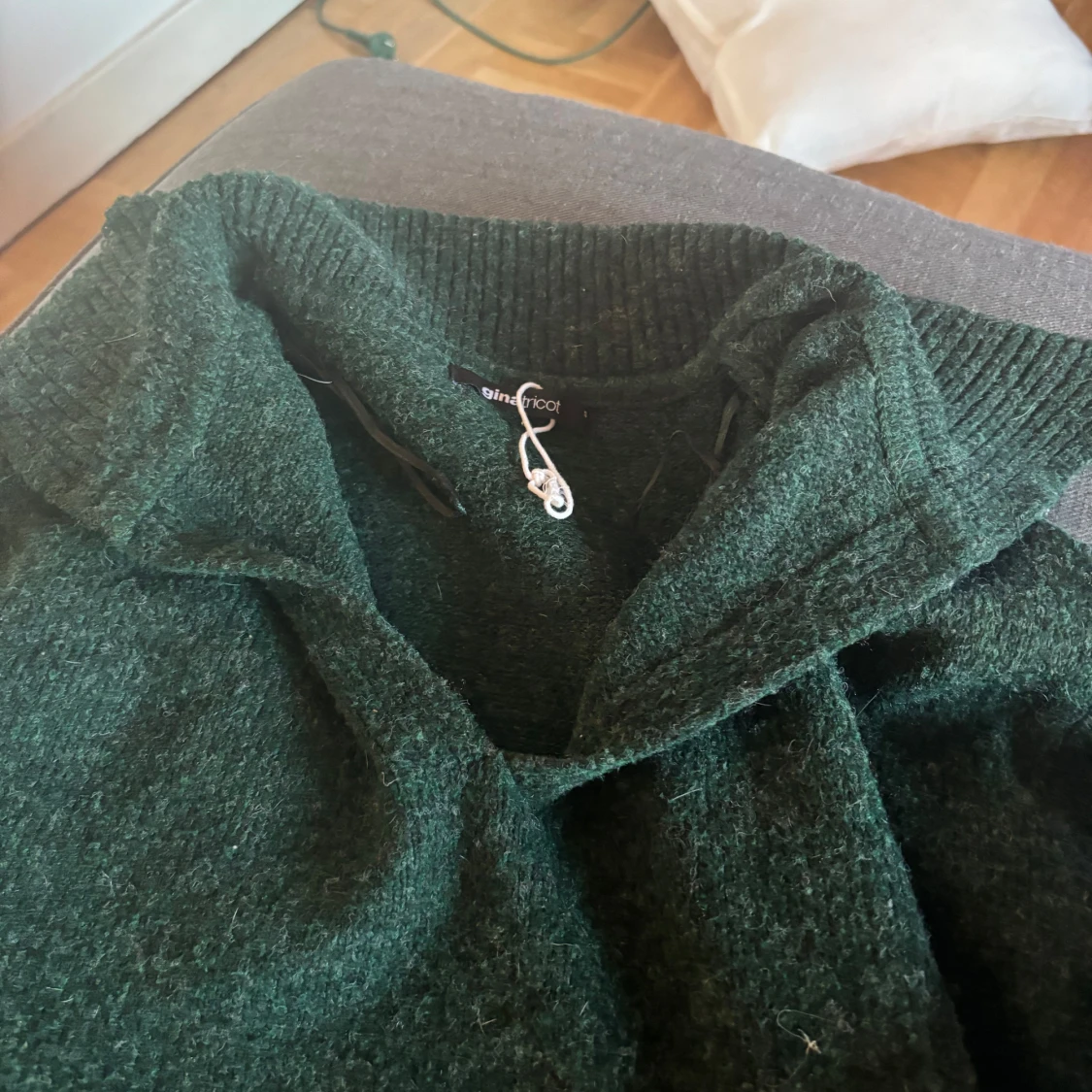 Mörkgrön stickad tröja Gina Tricot - 3