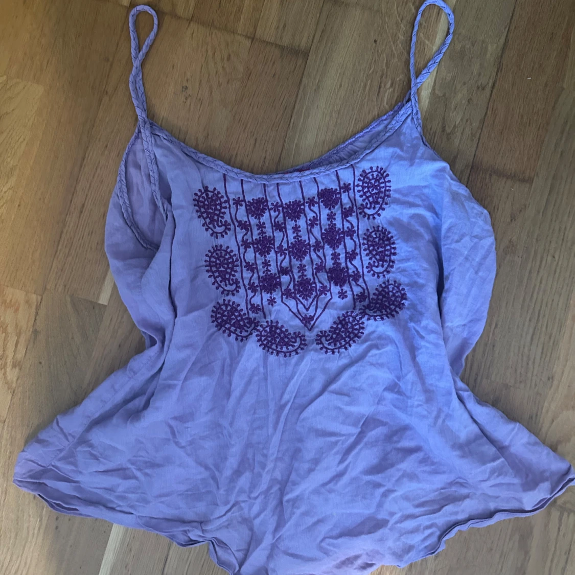 Lila linne indiska  - 1