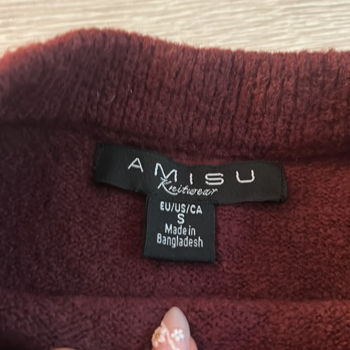 Vinröd stickad tröja från Amisu - 1