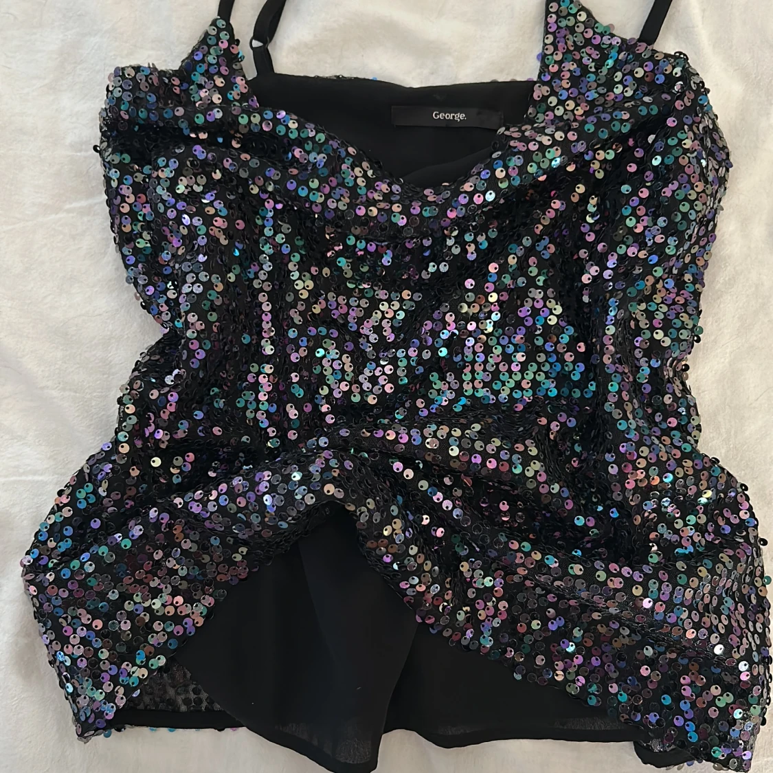 Paljettopp från George - 2