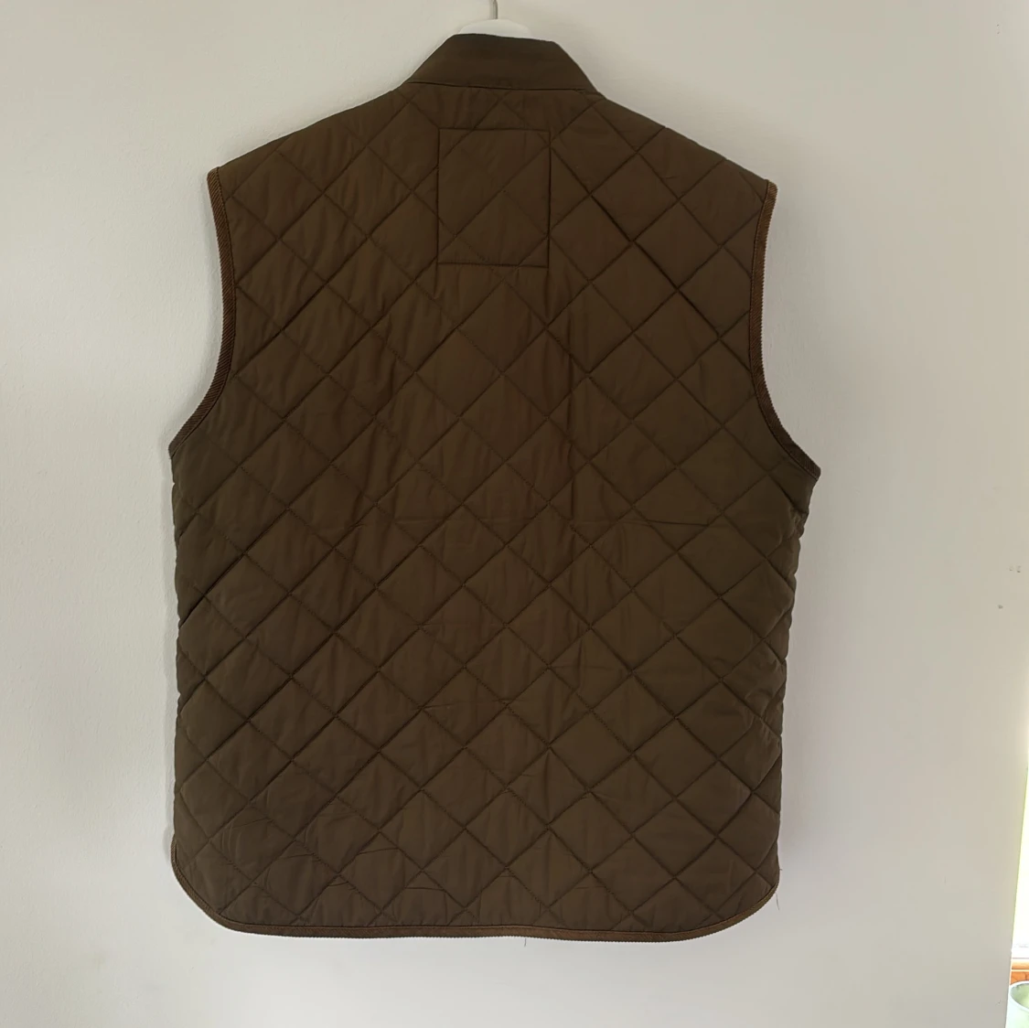 Quiltad brun väst från Morris - 1