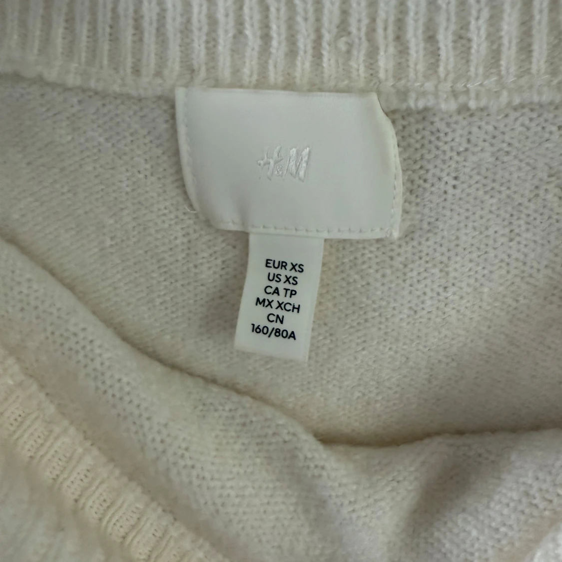 Offshoulder stickad tröja från H&M - 2