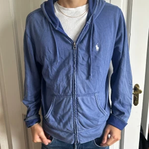 Ralph lauren zip hoodie - Zip hoodie från Ralph lauren. Superfint skick