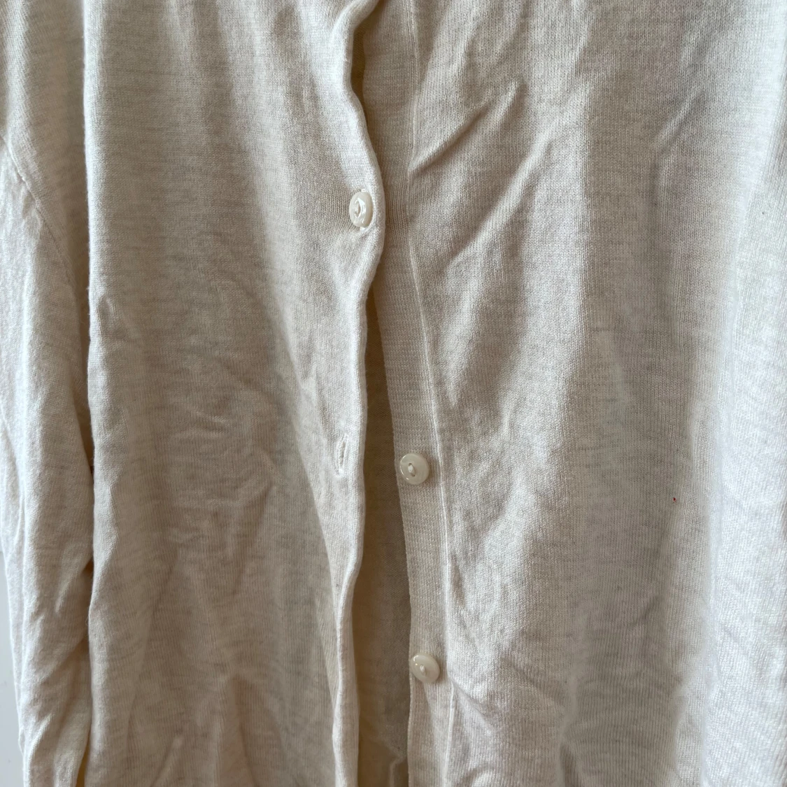 Beige kofta från H&M med knappar - 2