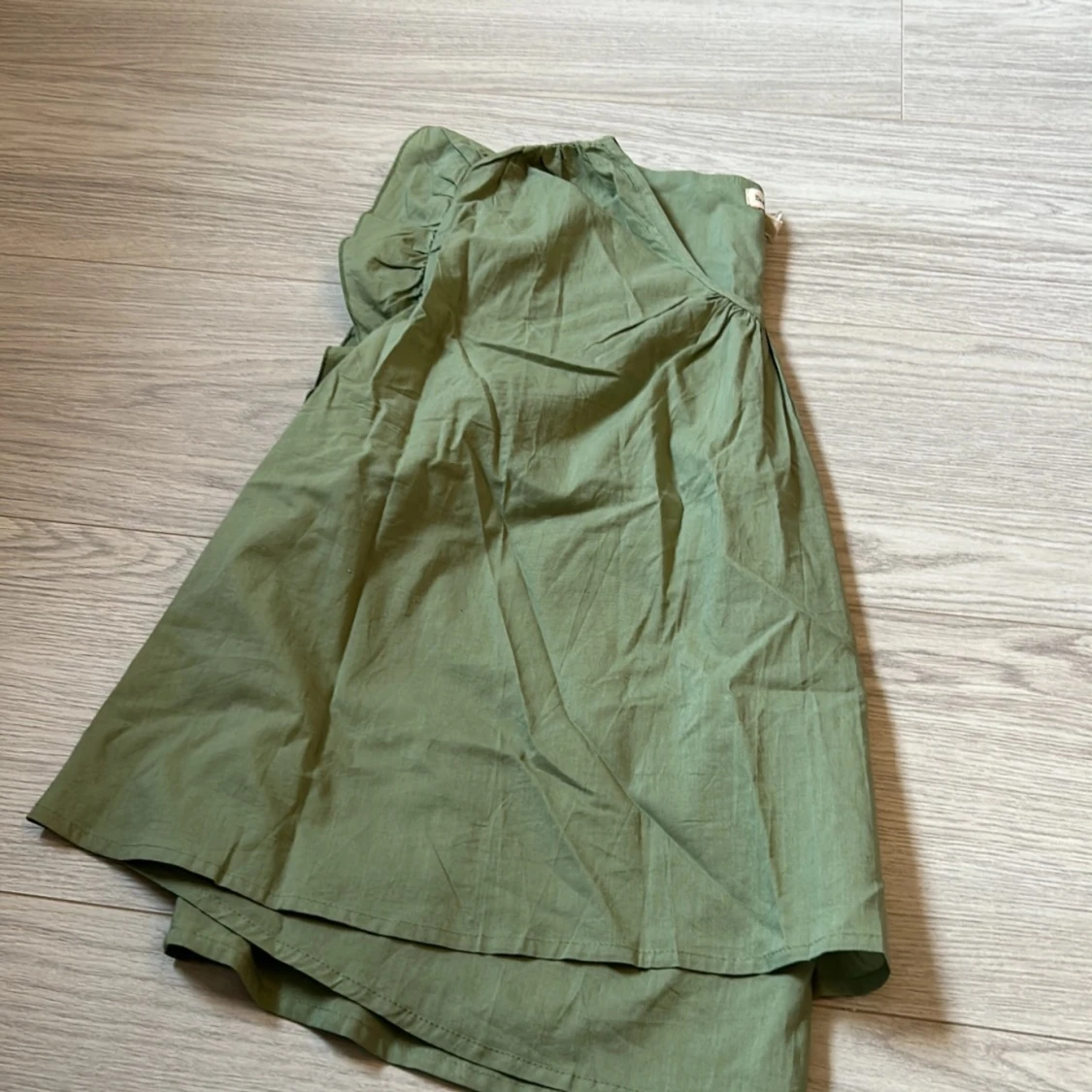 Grön kortärmad blus  - 93