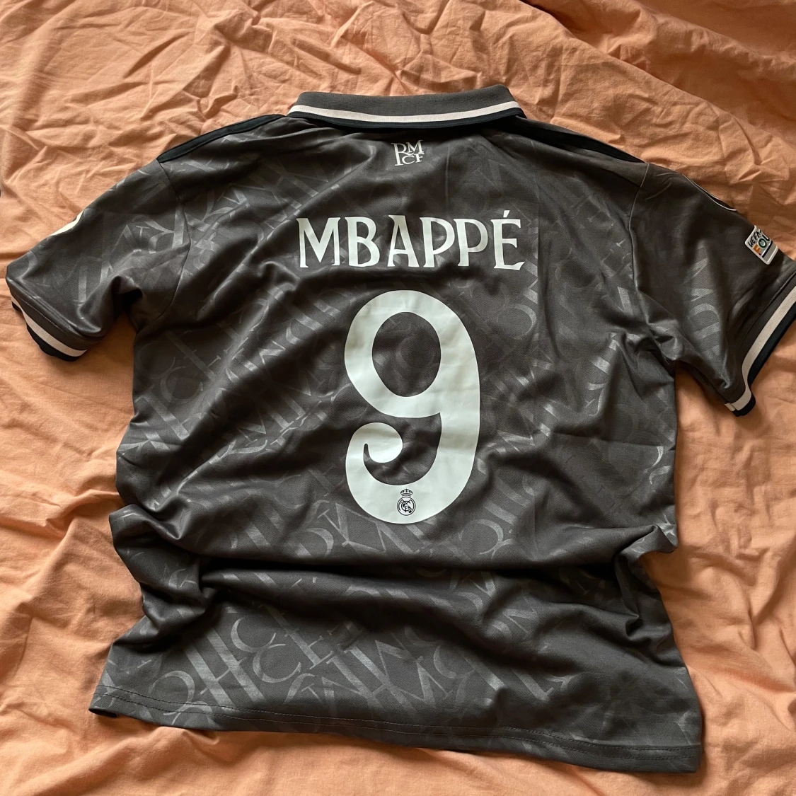 Real Madrid Mbappé fotbollströja - 1