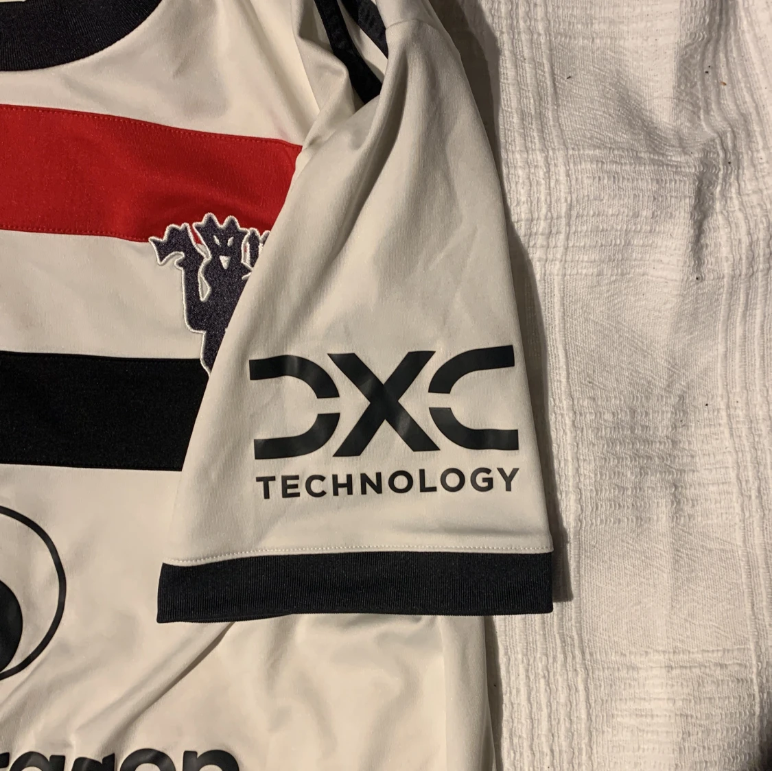 Manchester United x Adidas fotbollströja third kit  - 2