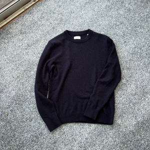 Merinotröja - Size xs-s