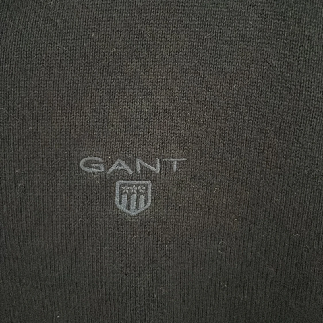 Svart tröja från GANT - 1