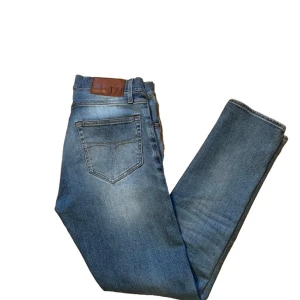 Tiger of Sweden Jeans - Snygga Tiger of Sweden jeans | slim passform | 9/10 skick | storlek 28/32 | Nypris 1600kr | Hör gärna av er vid funderingar |