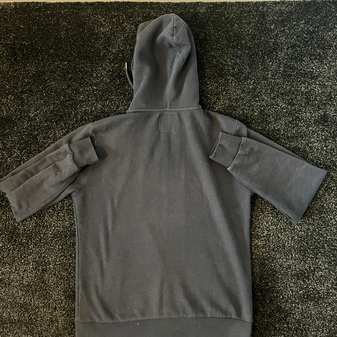 Mörkblå hoodie med dragkedja - 2