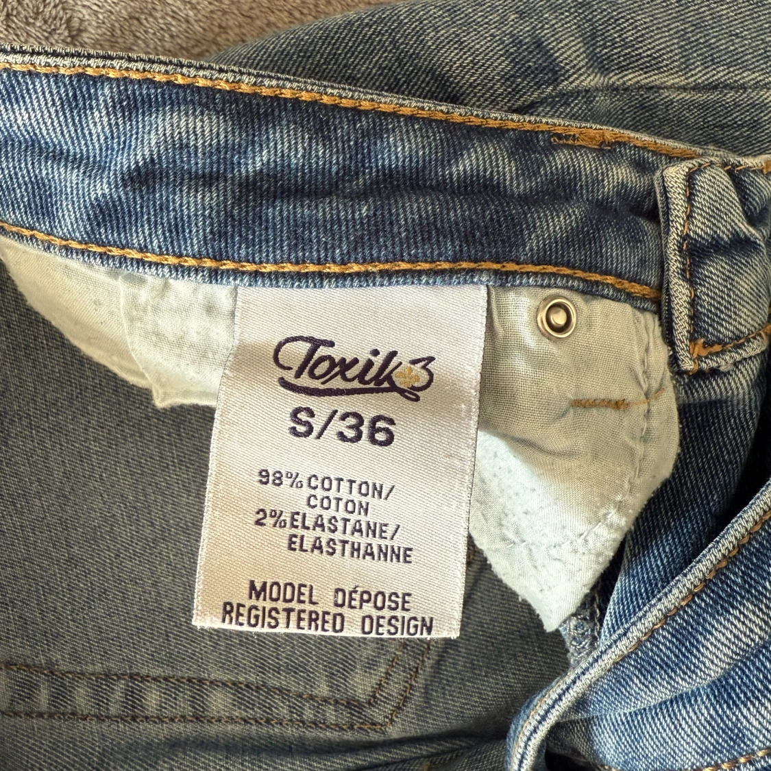 Blå jeans med slitningar från Toxik3 - 3