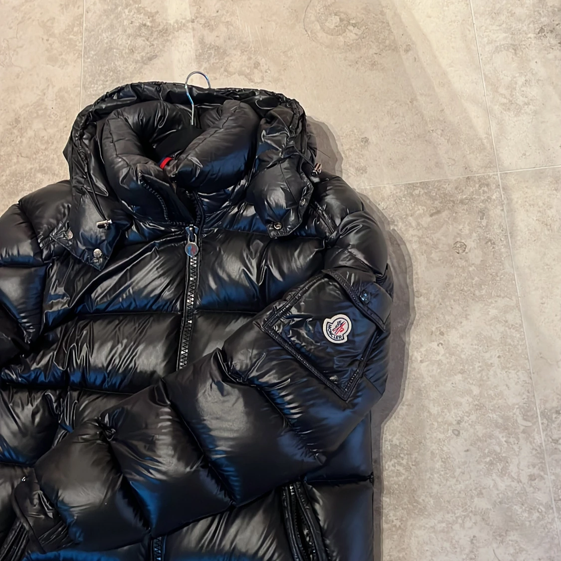 Svart dunjacka från Moncler - 1