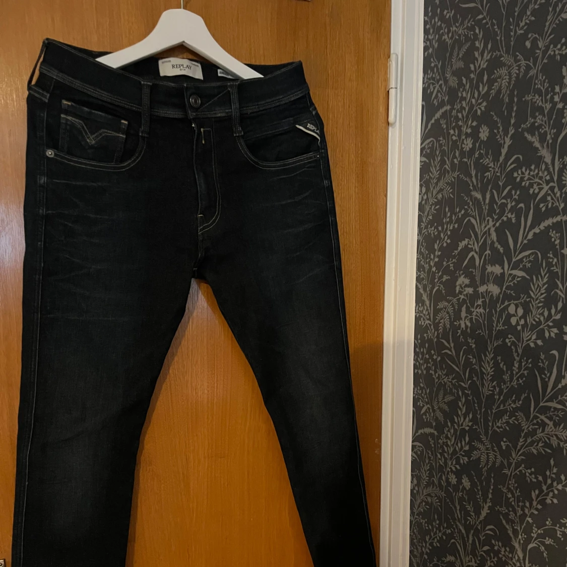 Svarta Replay Hyperflex jeans - 1