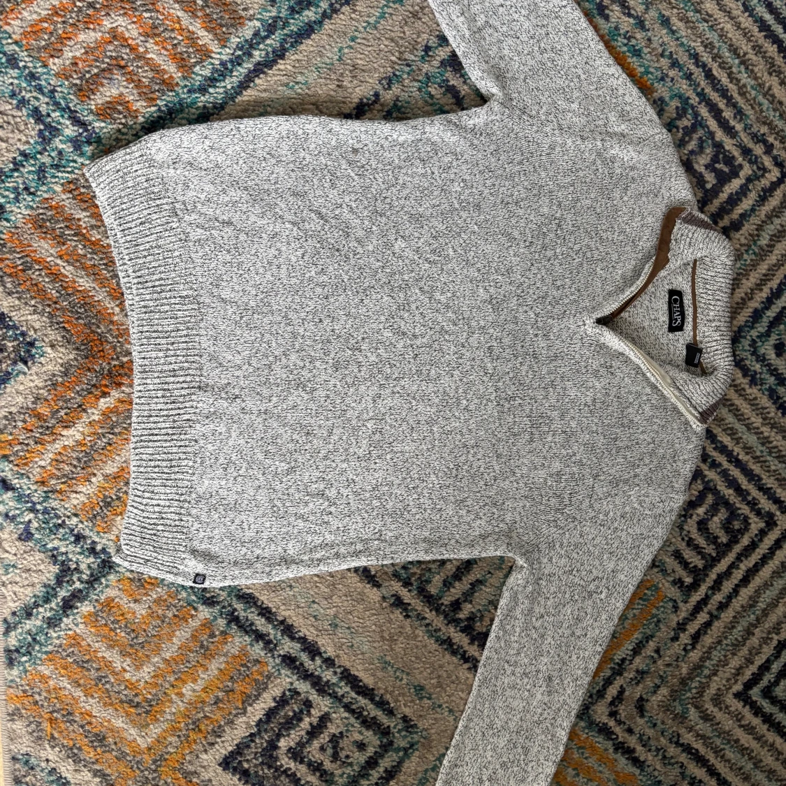 Grå stickad tröja med dragkedja från Chaps