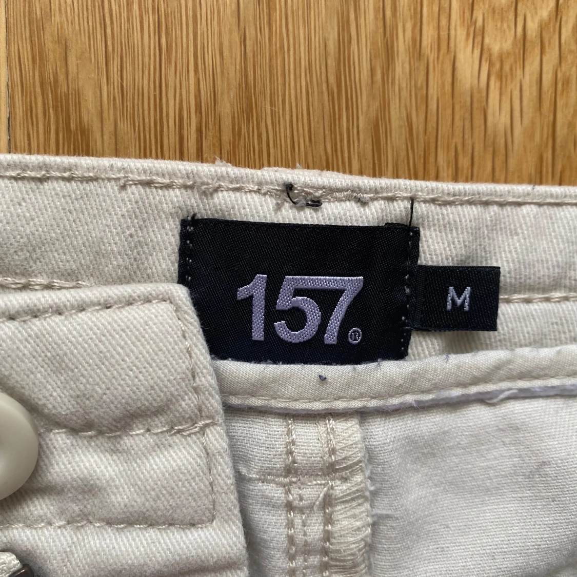 Beige cargoshorts från 157 - 1