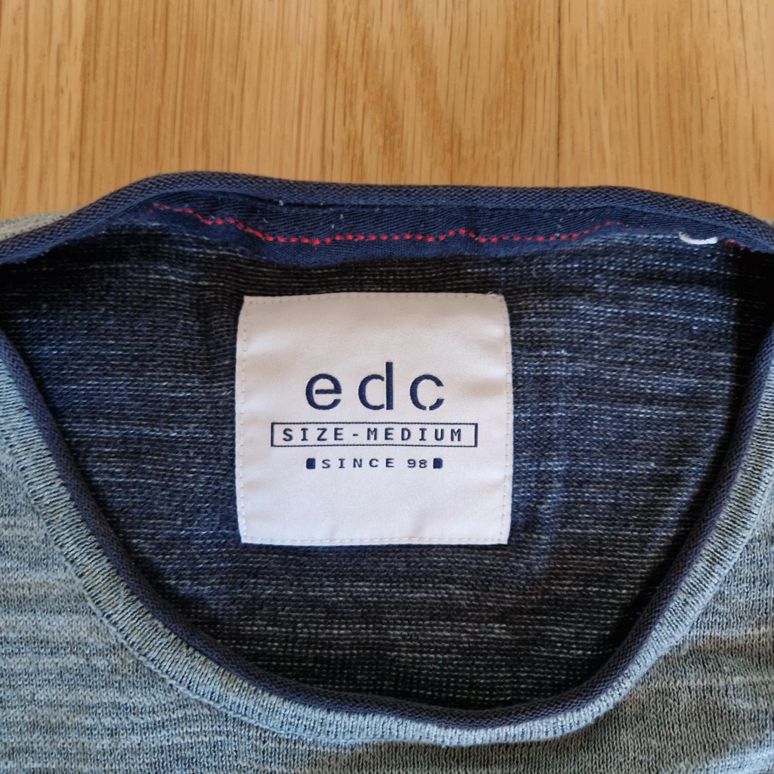 Blåmelerad stickad tröja från EDC - 2