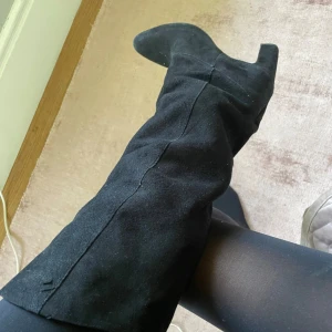 Boots - Jätte fina klackar/boots i svart