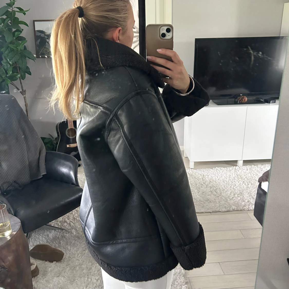 Fodrad skinnjacka - 2