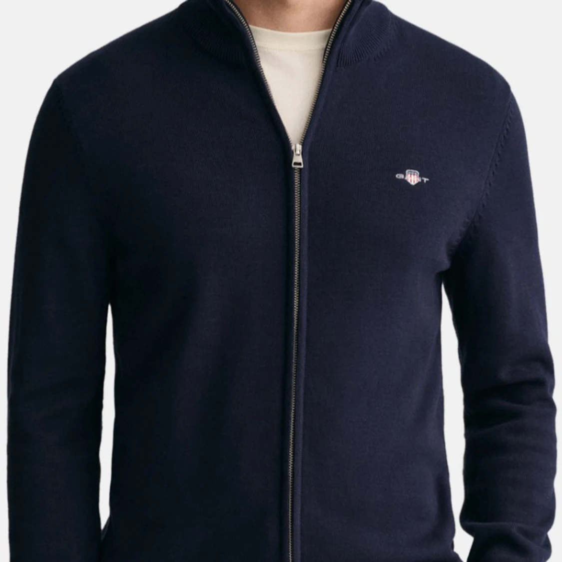 Mörkblå kofta från GANT i lammull - 3