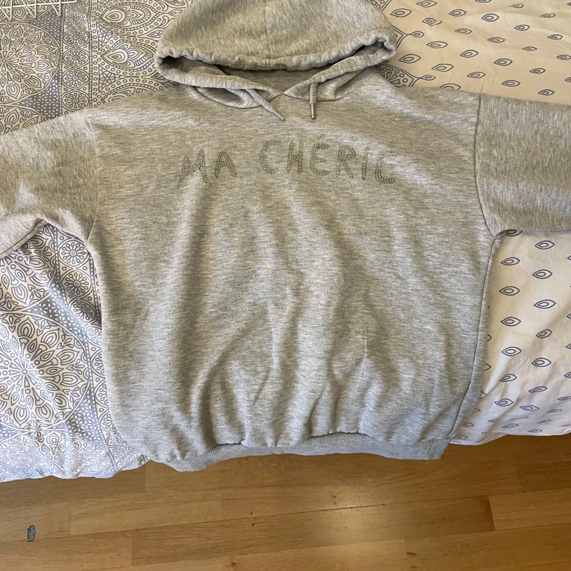 Grå Gina hoodie - 1