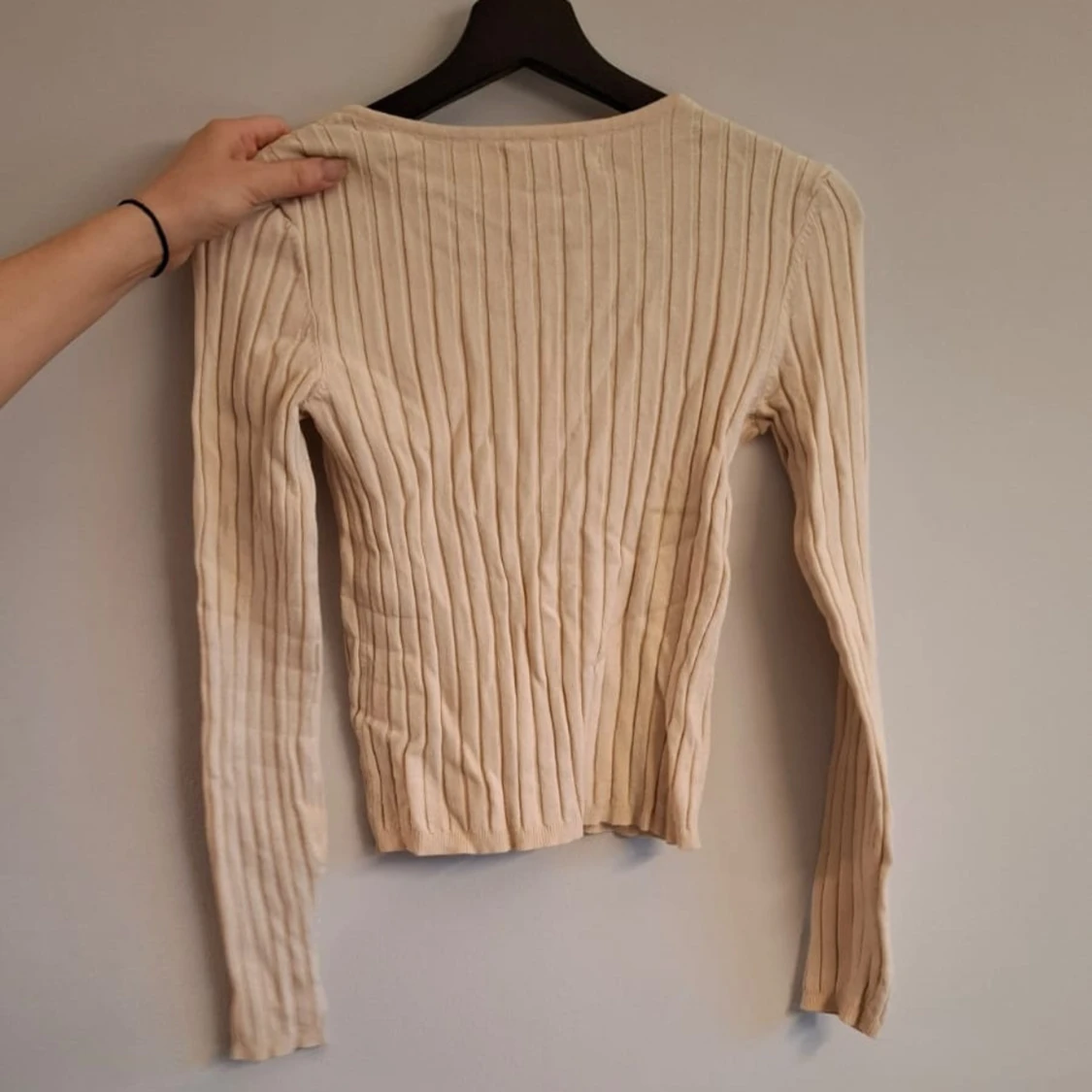 Beige tröja från Amisu - 1