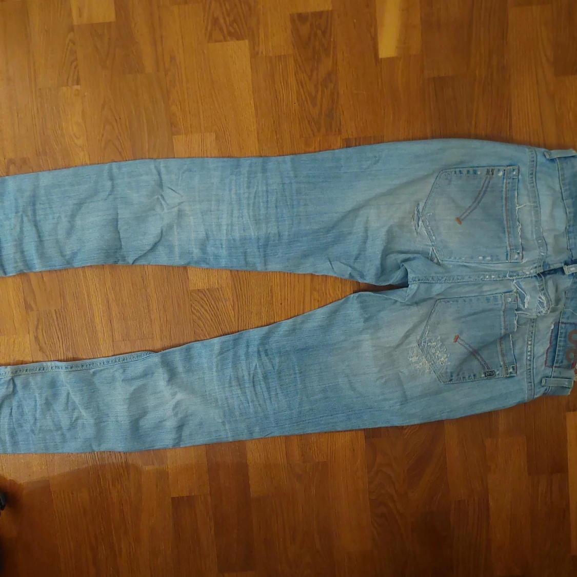 Ljusblå Dondup "George" jeans med slitningar - 1