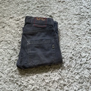 Dondup Jeans - Feta dondup jeans i ett bra skick! Storlek 30!