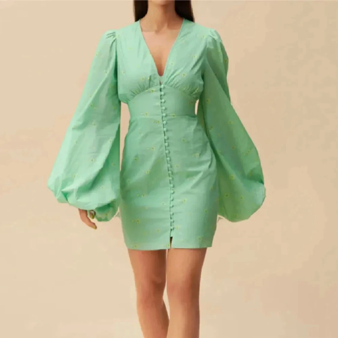 Mintgrön blommig klänning från Adoore - 4