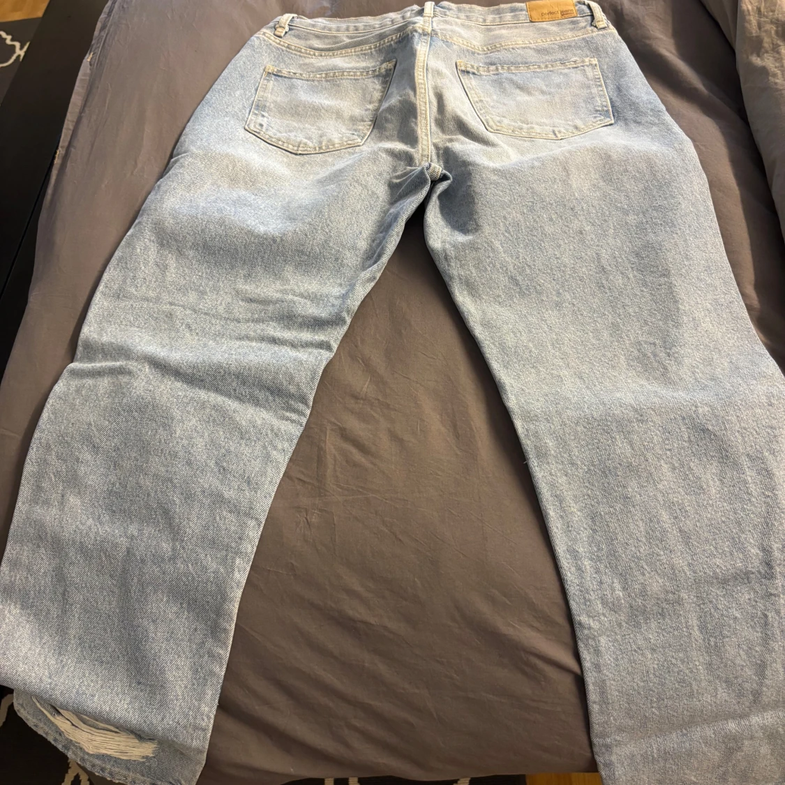 Ljusblå ripped jeans från g perfect jeans - 2