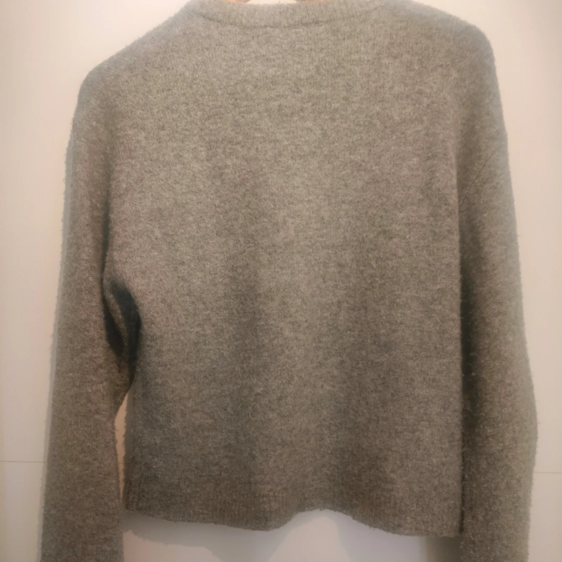 Grå stickad kofta från Kappahl - 2