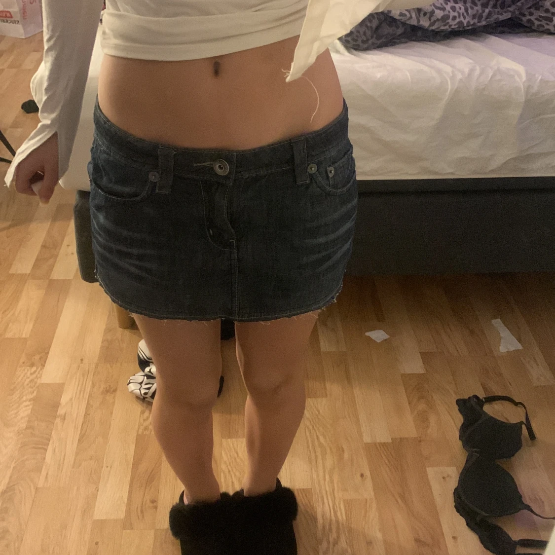 Mörkblå jeanskjol - 2