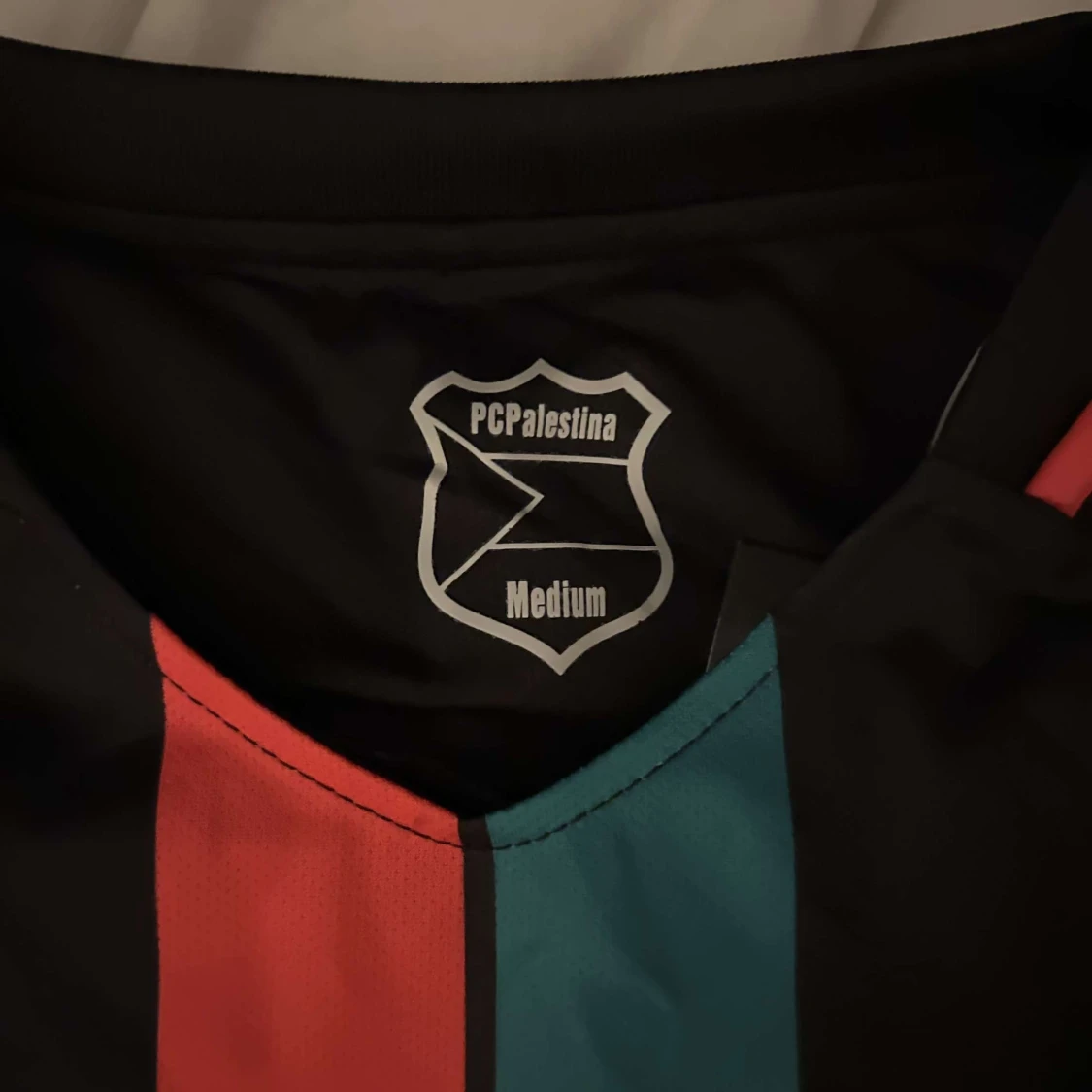 Svart fotbollströja från PC Palestina - 2
