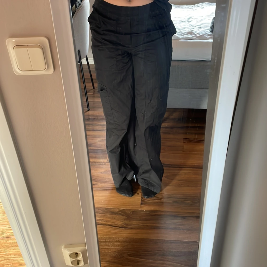 Svarta cargopants - 1