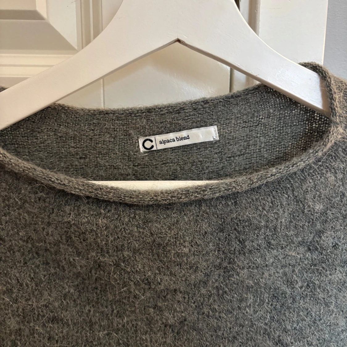 Grå tröja i alpackablandning - 2