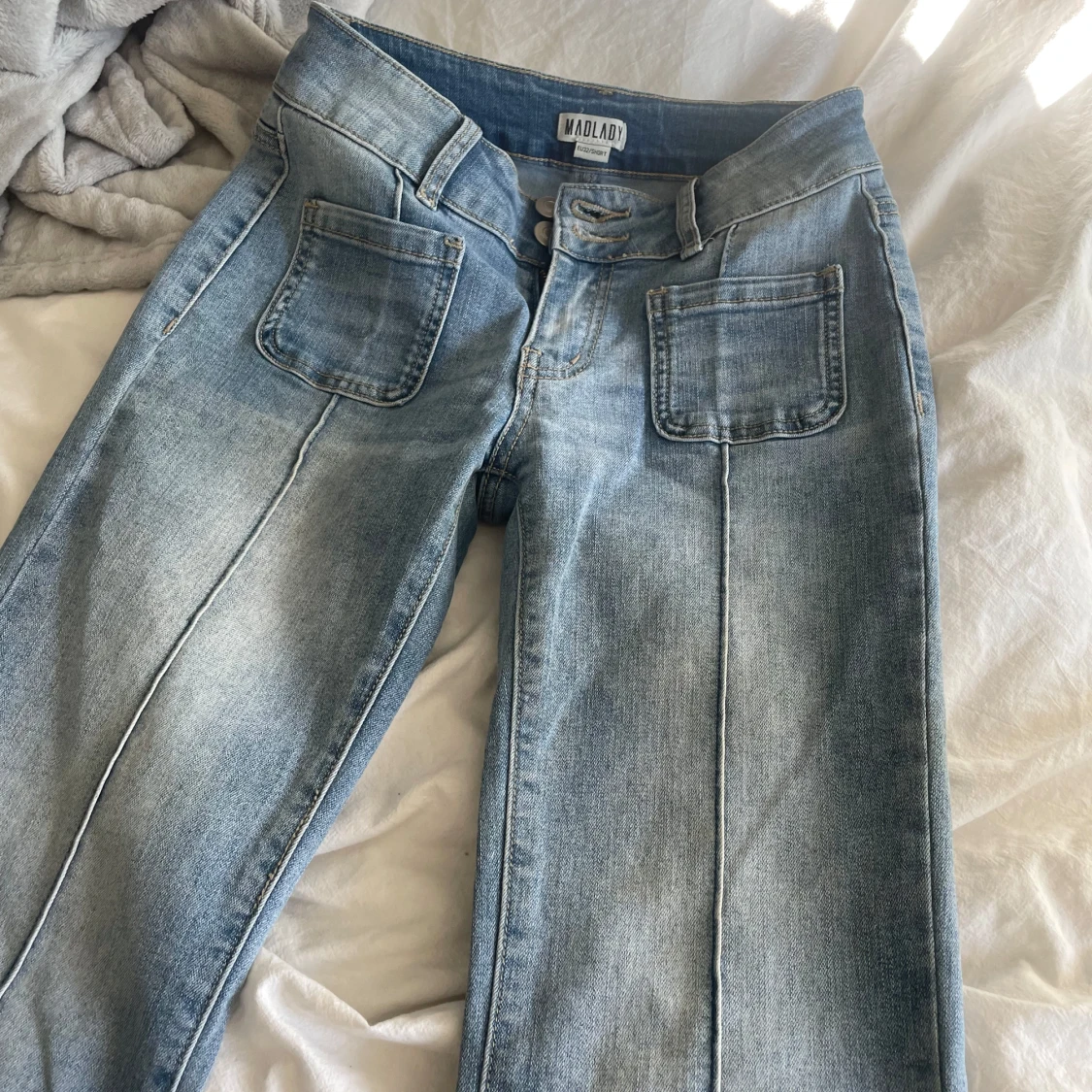 Blåa jeans från Madlady