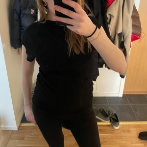 ❤️Zara topp❤️ - Topp från zara, använd fåtal gånger🩵🩵